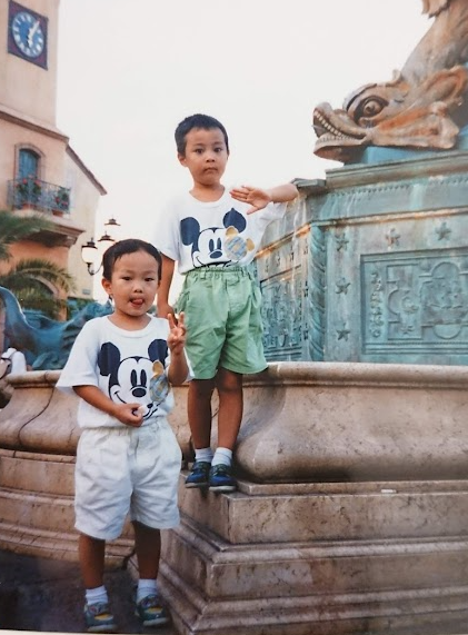 ��N�F�̋O��